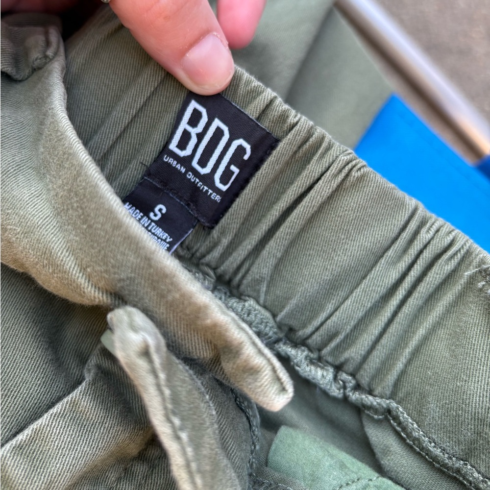 Army Green Cargo Pantd